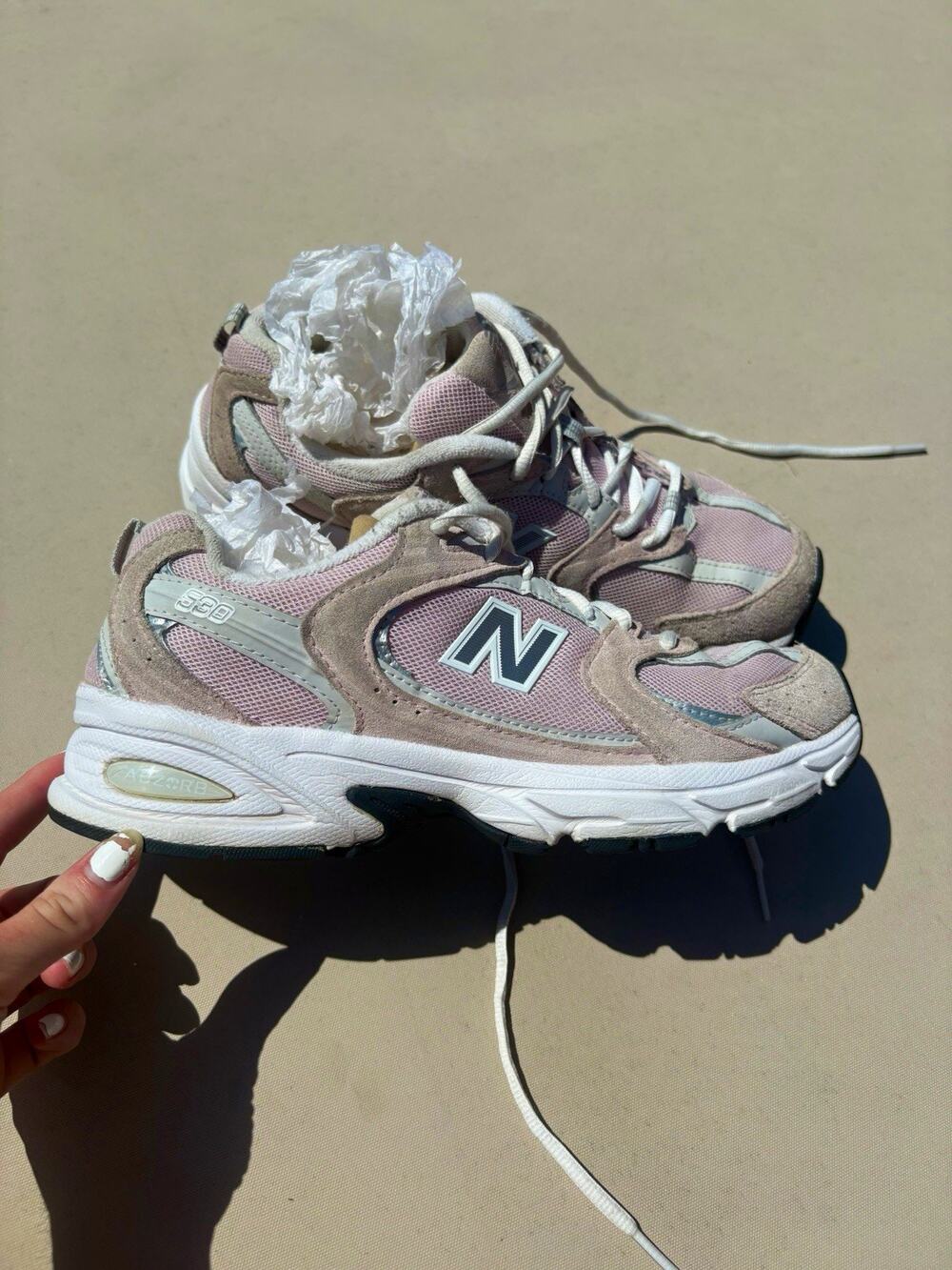 New Balance 530 Pink Mesh Sneakers Women’s Size 8.5/ Men’s Size 7